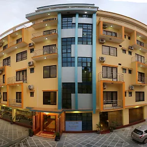 Hotel Mahadev